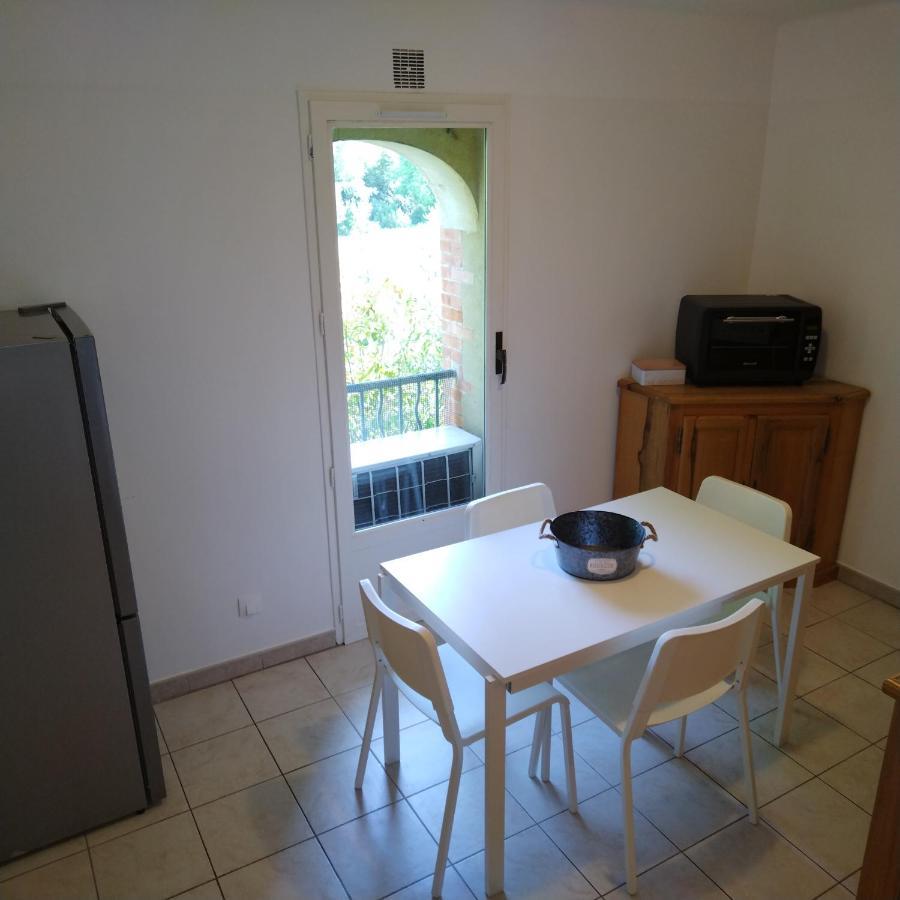 Le Provence Avec Piscine, Climatisation Et Parking Apartment Uzès Екстериор снимка